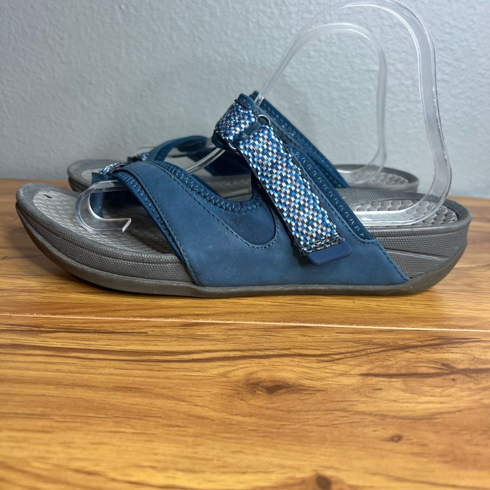 Baretraps Denni Sporty Sandals Women 10 Denni Sporty Thong Slide Adjustable